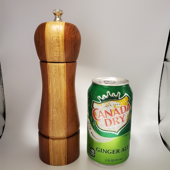 Hand Crafted Wood Inlay Pepper Grinder. New Vintage. - Picture 2 of 6